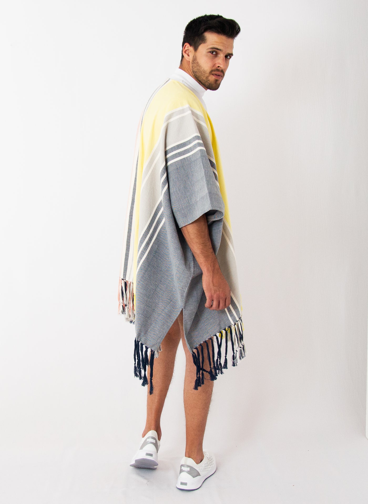 THE COLORS PONCHO RCANO x CANDOR